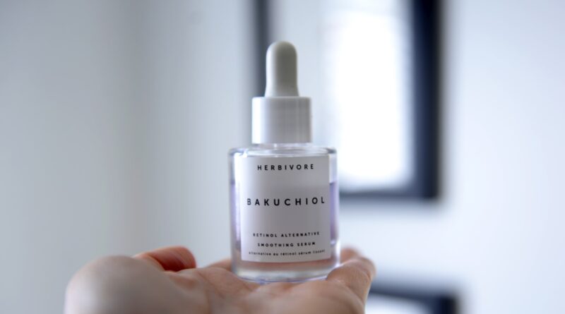 Close-up portrait showing the kind of facial redness rosacea triggers UK skin reacts to in spring.