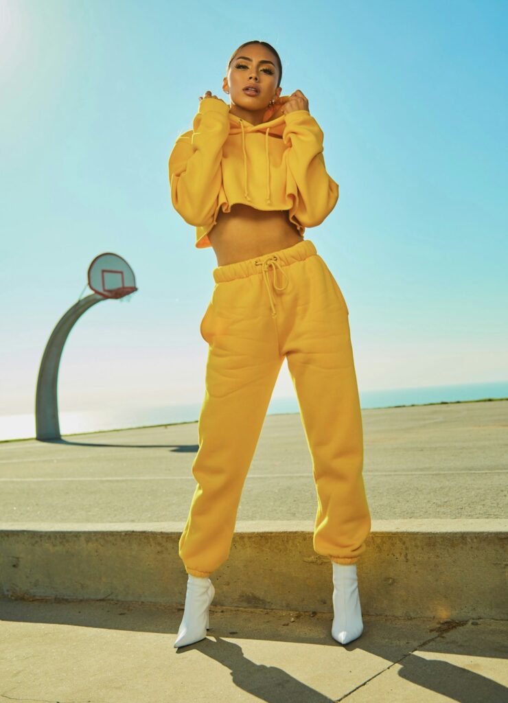 Best white jeans for spring 2026 fashion styling