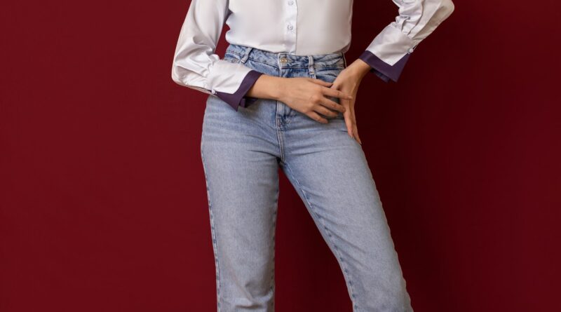 Wide-leg white jeans styled for UK spring 2026