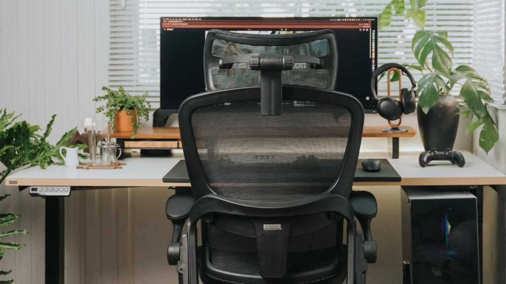 An ergonomic best office chair in a UK home office setup in 2026, ready for a long working day at the desk.