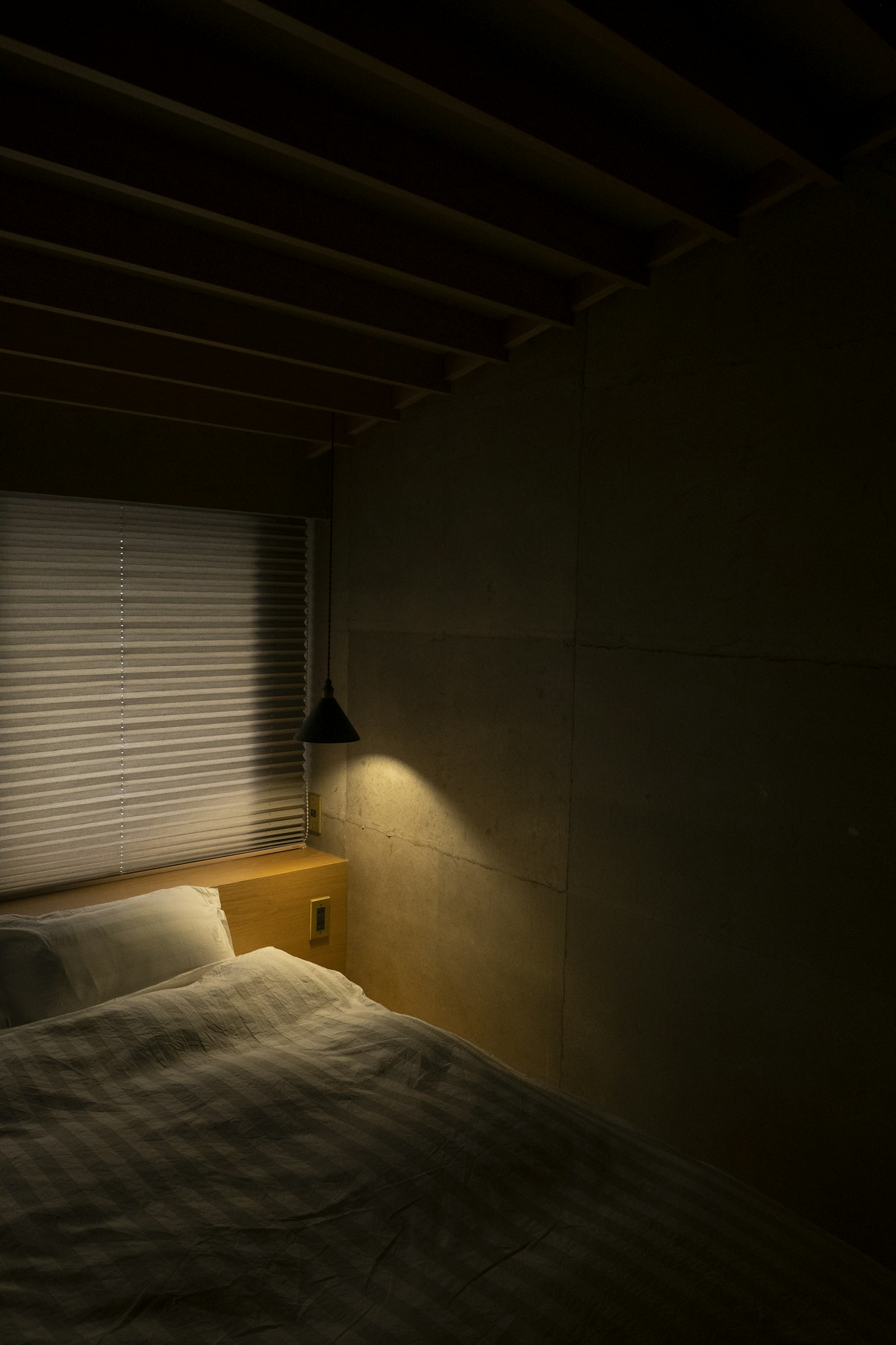 Calm UK bedroom interior with soft morning light, an environment relevant to the mouth taping UK conversation