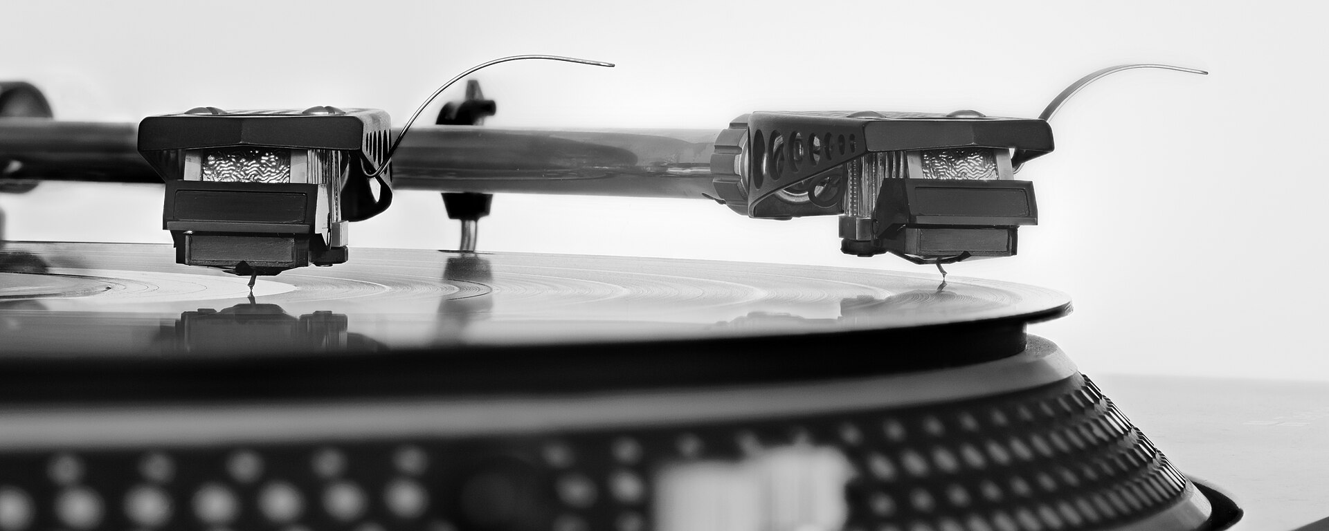 A needle sitting in a record groove