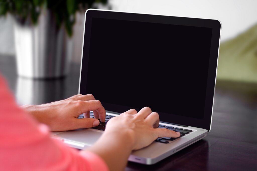 best-laptop-under-400-featured