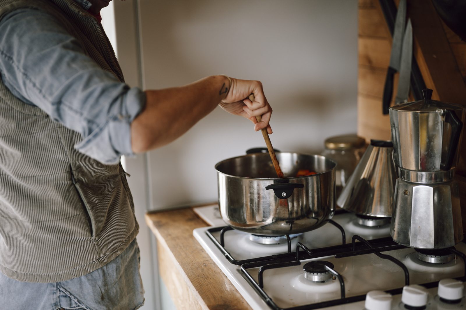Fresh vegetables being cooked in a home kitchen, the kind of meal The Doctor's Kitchen podcast builds its episodes around