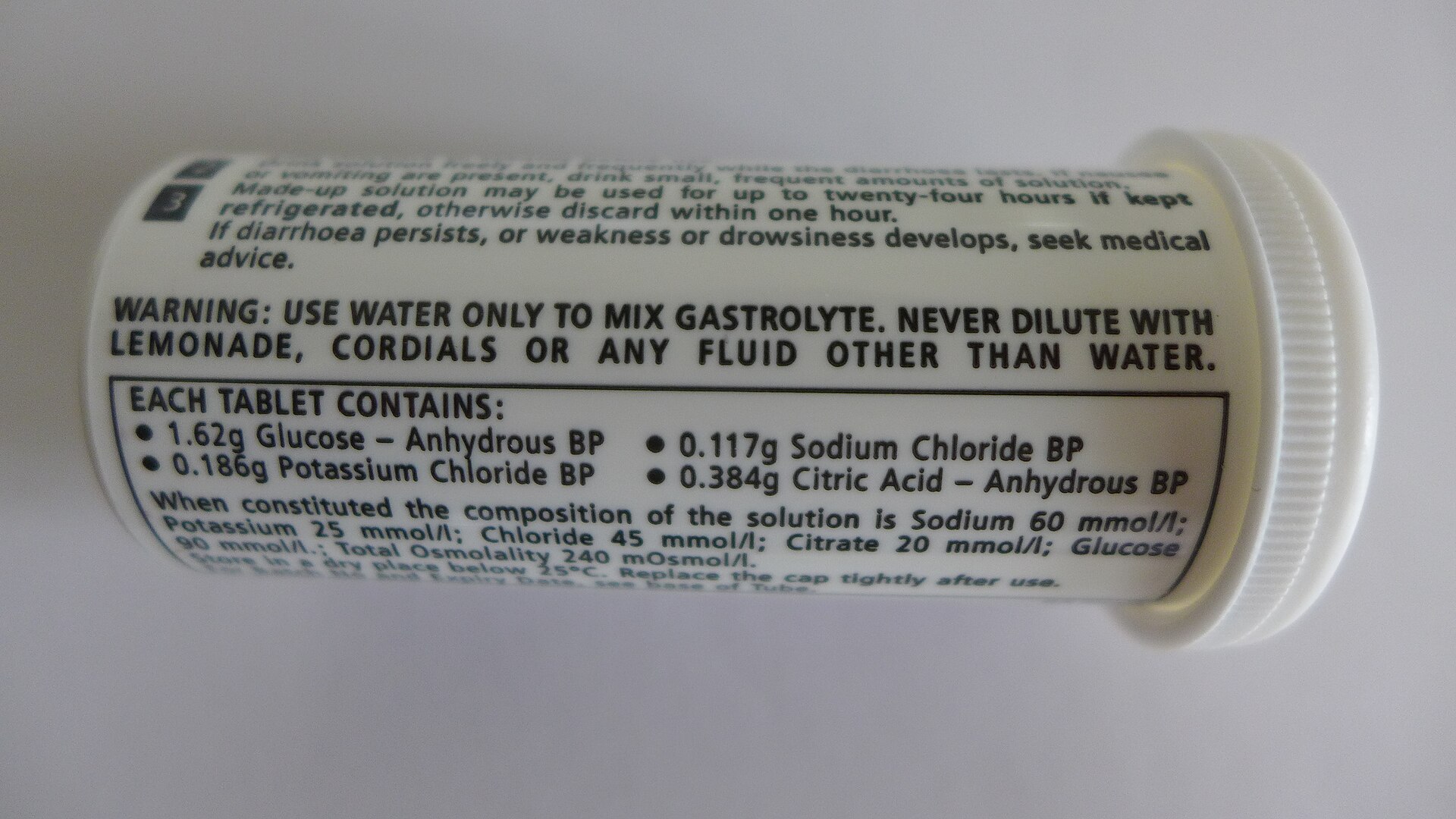 Effervescent electrolyte tablets dissolving in a glass of water - many match electrolyte powder UK brands on sodium content