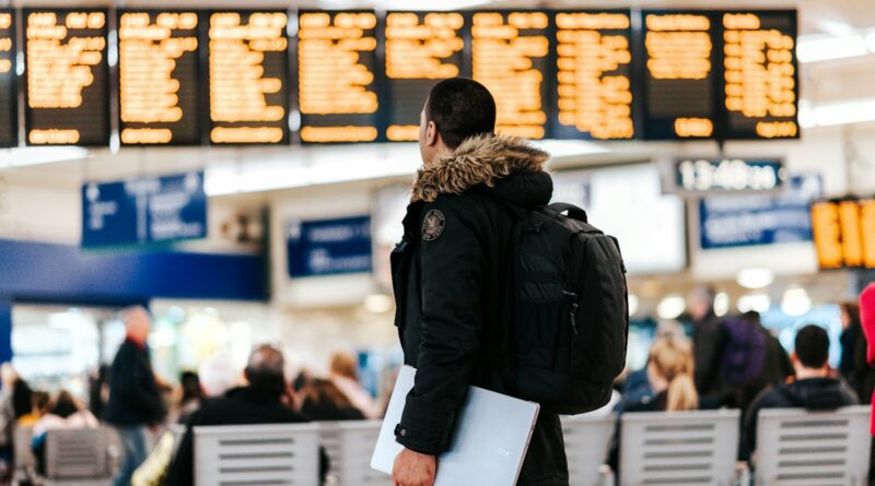 hand-luggage-rules-2026-featured