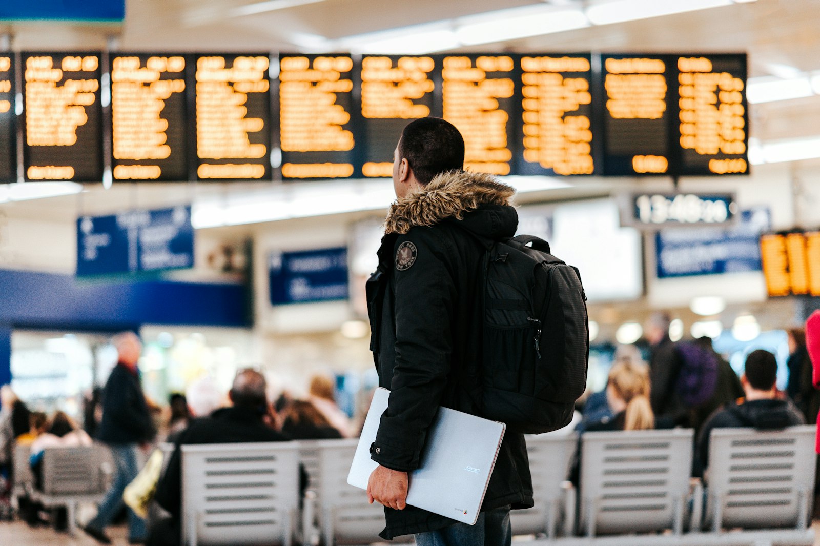 Hand Luggage Rules 2026: What Ryanair, easyJet and Jet2 Actually Allow – And the £48 Mistake at the Gate