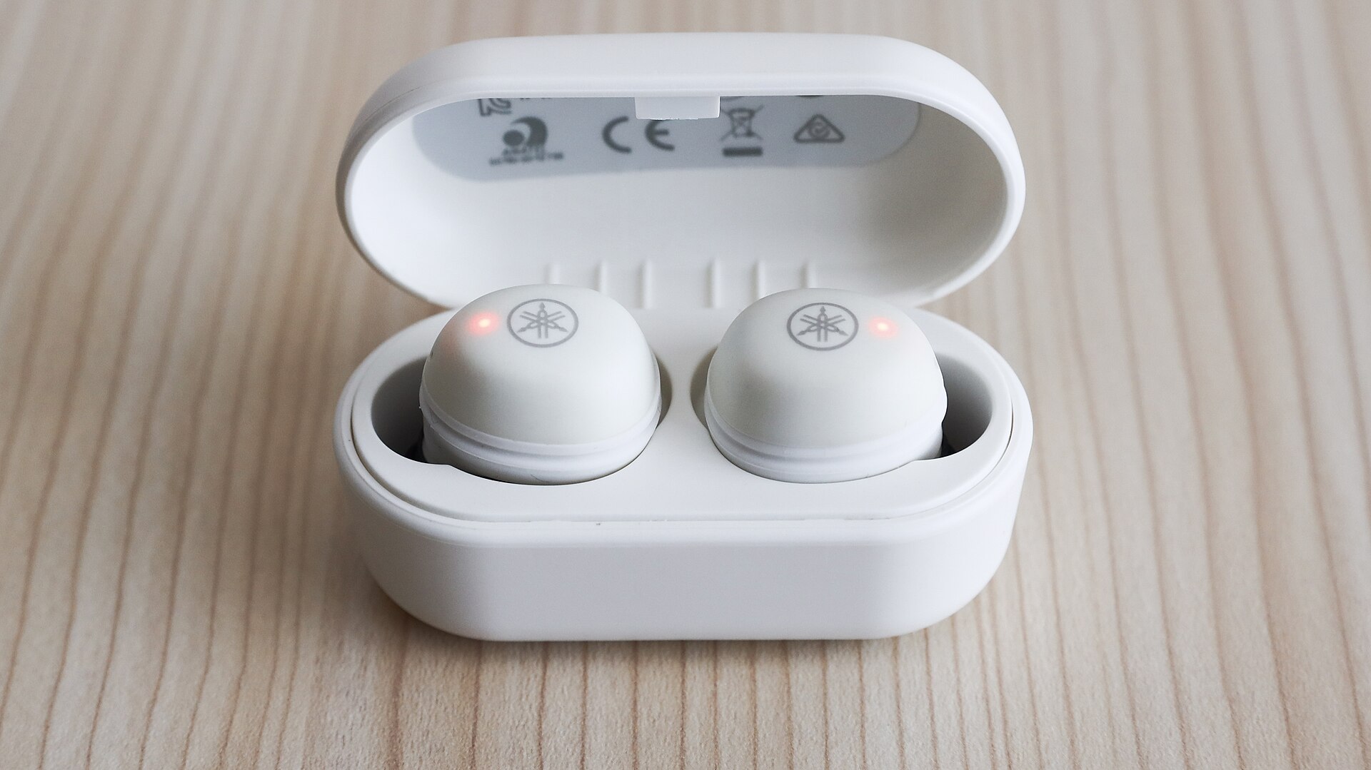 Best Noise Cancelling Earbuds Under £100: What £49 to £80 Buys for the September Commute – And Where the AirPods Money Goes