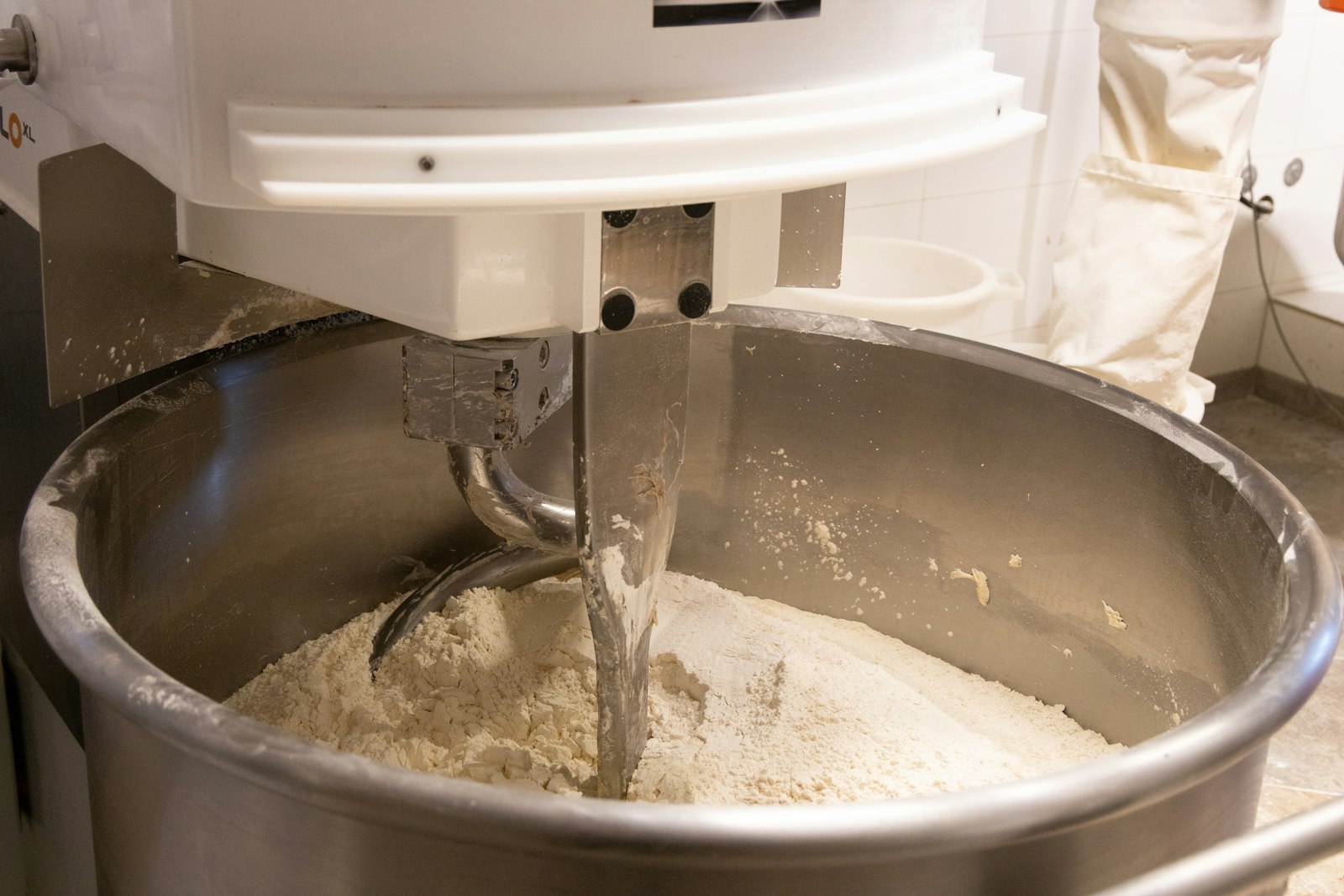 The best stand mixer under £150 should work through cake batter like this without the motor straining