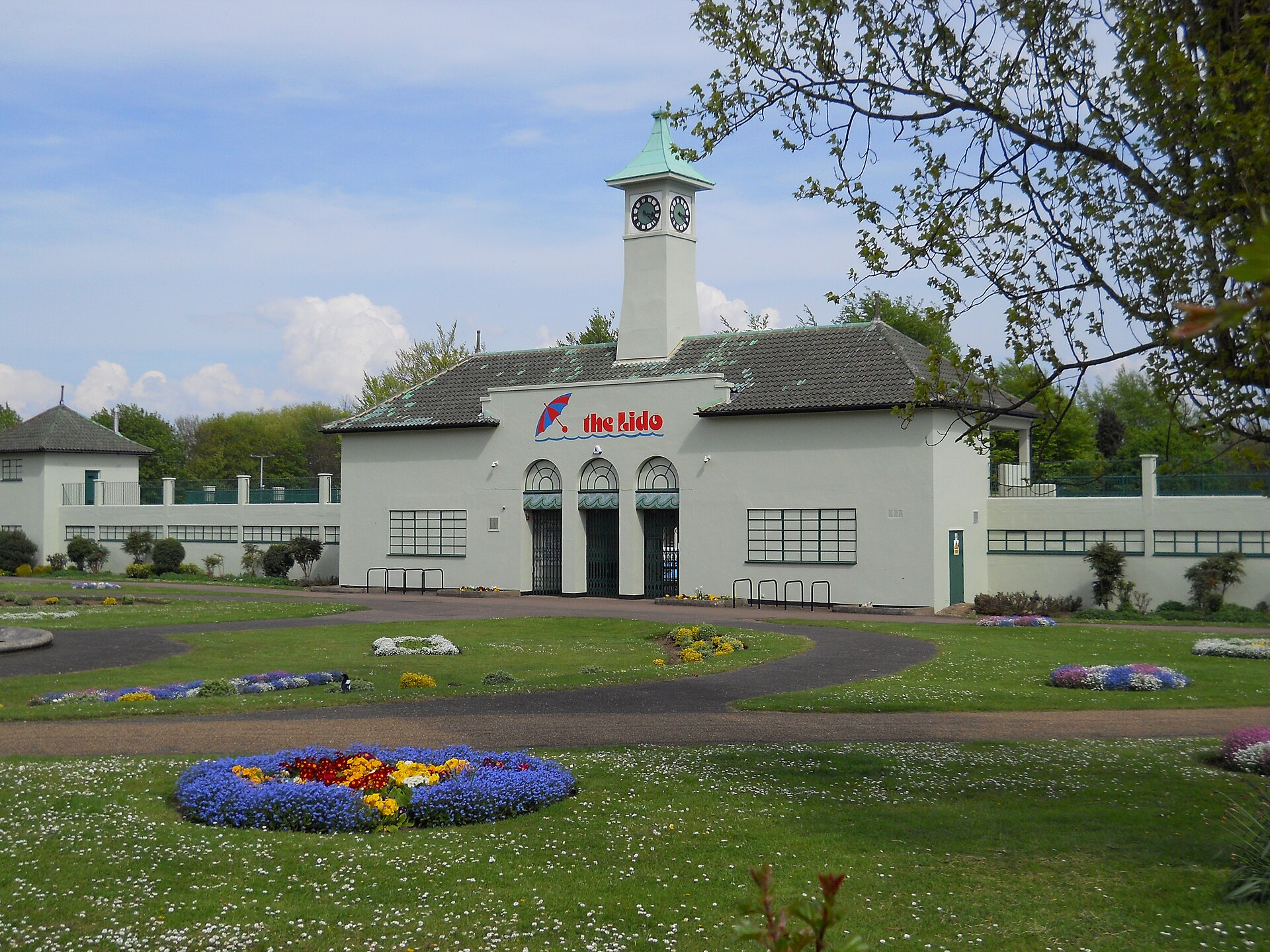 The art deco outdoor pool at Peterborough Lido, open for free swimming during the Heritage Open Days 2026 festival