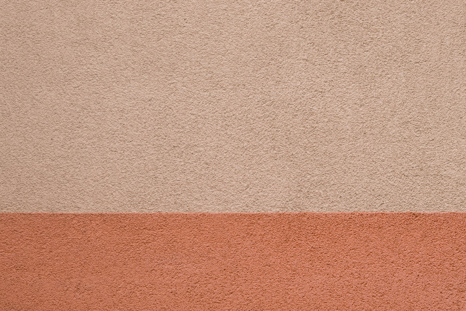 Limewash Paint in 2026: Why British Walls Went Cloudy – And Why Half of What You’re Seeing Isn’t Limewash