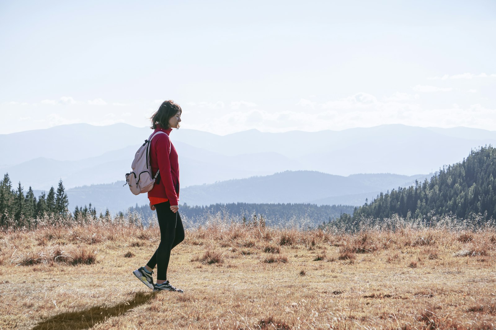 Weighted Vest Walking Took Over Britain’s Parks in 2026. The Study Everyone Cites Involved 9 Women – and No Walking