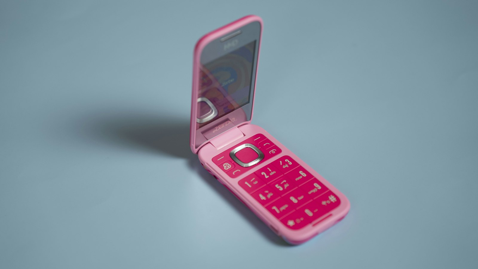 A pink 4G flip phone like the Nokia 2660 Flip, the best first phone for kids who won't carry a 'grandad phone'