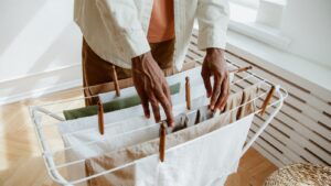 best-heated-clothes-airer-under-100-featured