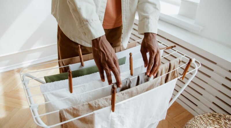 best-heated-clothes-airer-under-100-featured