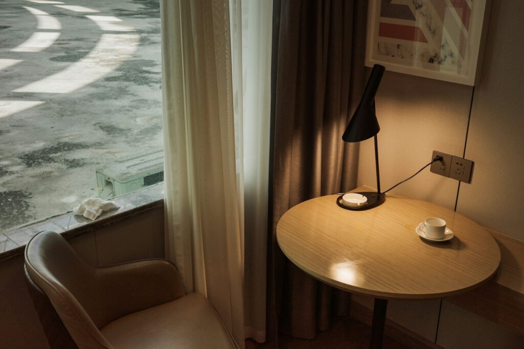 best-sad-lamp-under-50-featured
