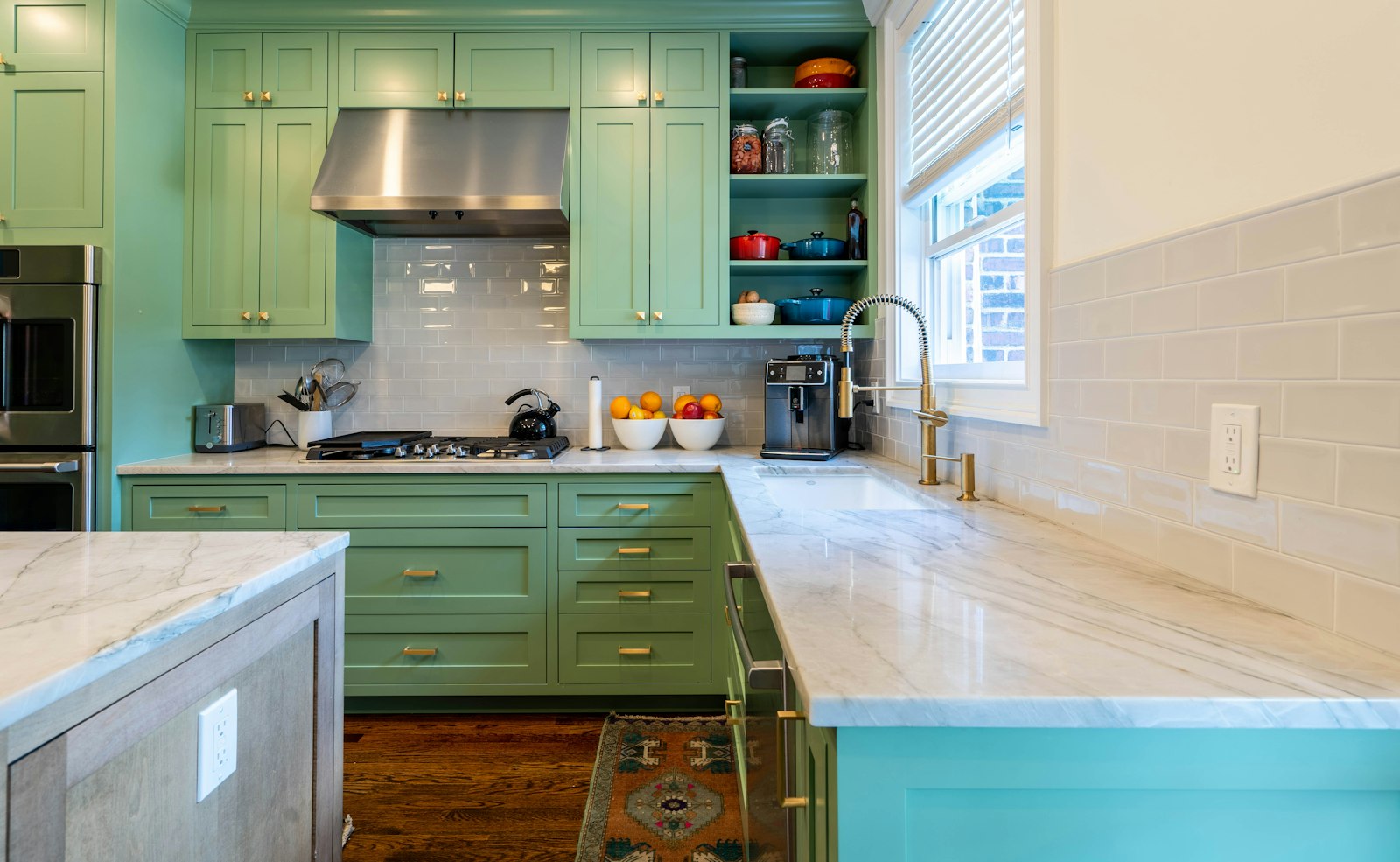 Kitchen Trends 2026: Blue and Green Now Outsell White Four to One, the £25 Tin That Gets You There – And the Quartz Question to Ask Your Fitter