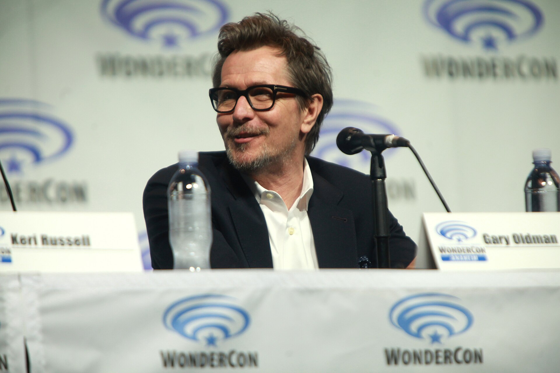 Gary Oldman, who plays Jackson Lamb in Slow Horses season 6, speaking on a panel